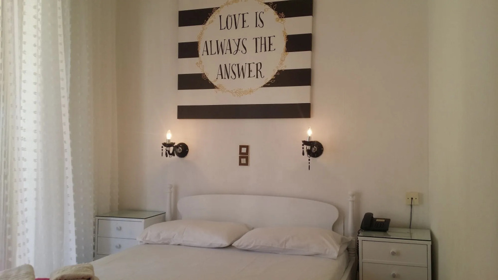 Rachel Hotel