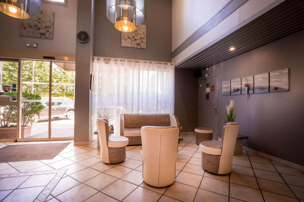 Kyriad Hotel Montpellier Centre Antigone