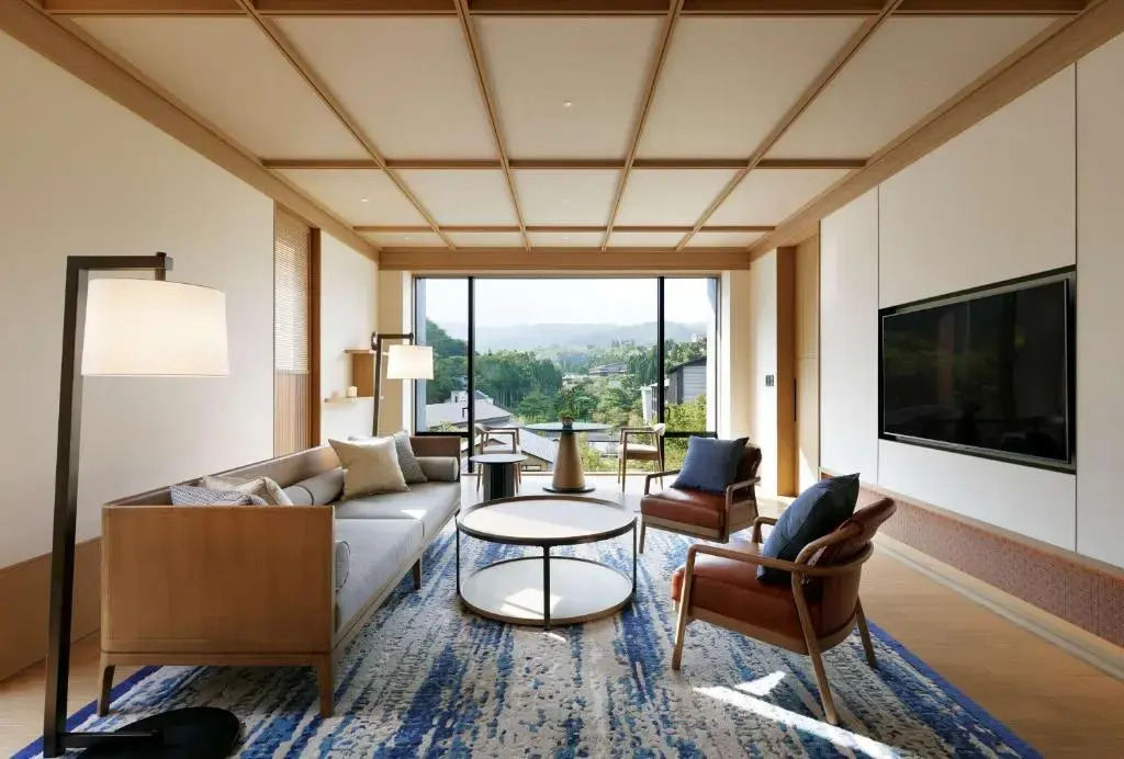 ROKU KYOTO, LXR Hotels & Resorts by Hilton