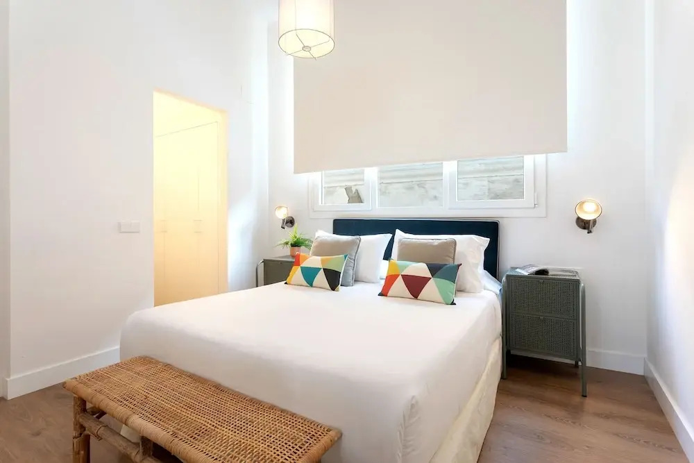 Cozy Apartment in the Center Almirante Lobo I
