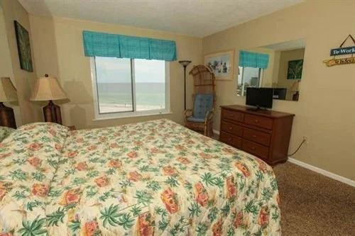 Islander Condos by Holiday Isle