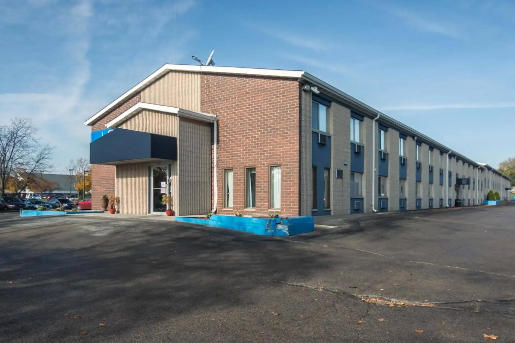 Motel 6-Madison, WI - East