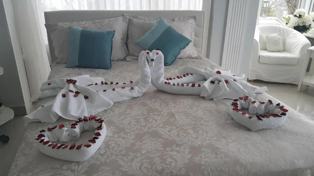 Yasemin Suite