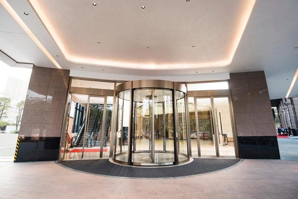 Virtuous World Hotel