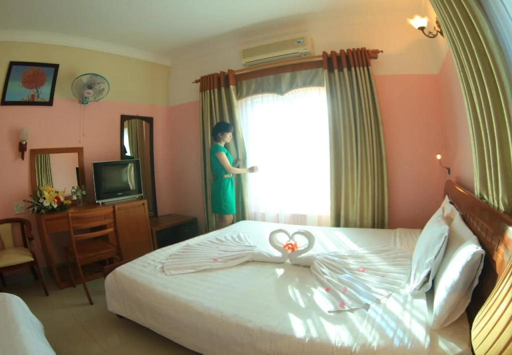 Thiên Đường Hotel Huế