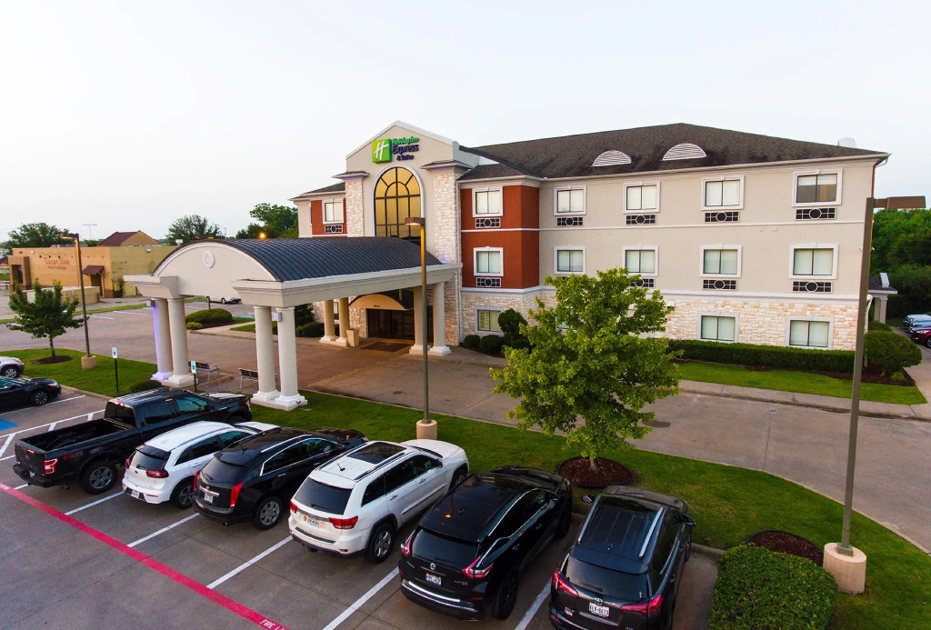 Holiday Inn Express Hotel & Suites Greenville by IHG