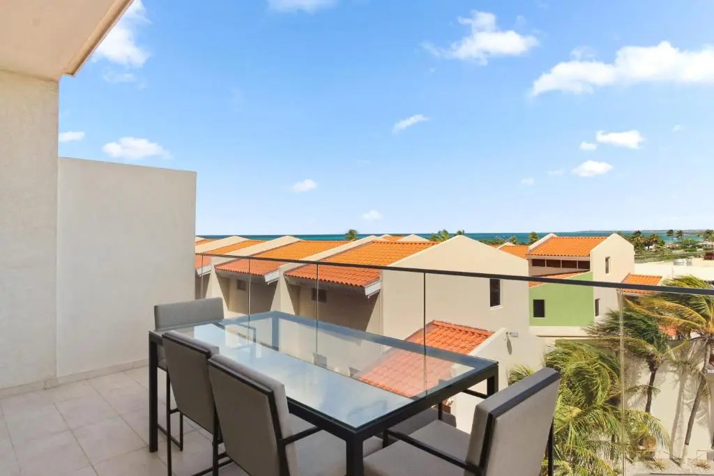 O Condominium Beachfront Residences, by Bocobay Aruba