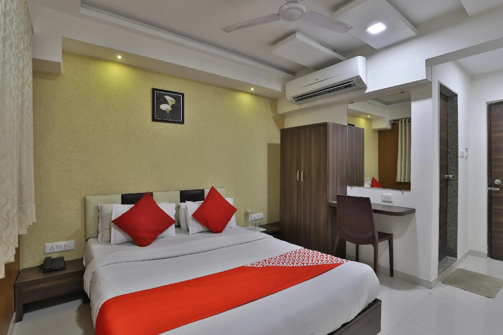 OYO 40026 Hotel Acropole