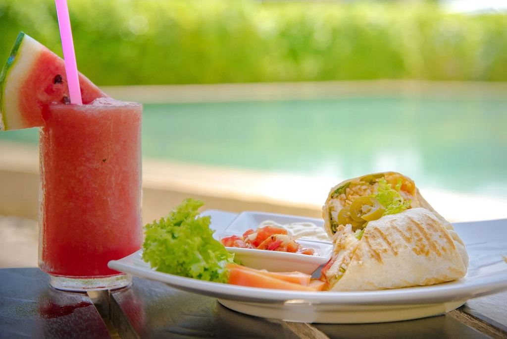 Naiharn Beach Resort - SHA Plus Extra