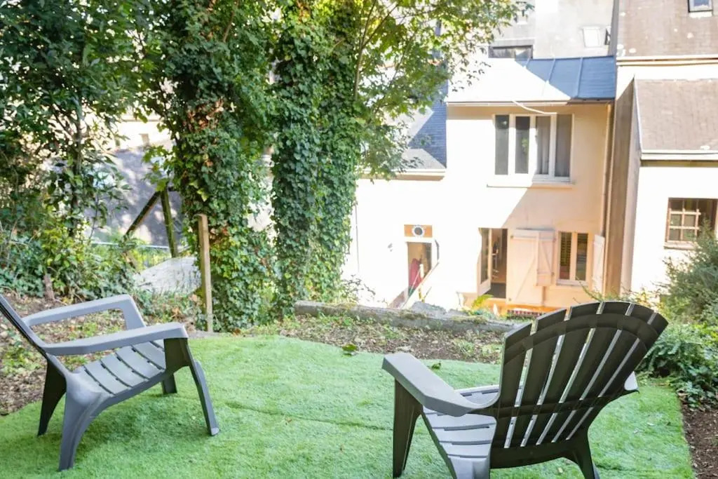 oo Le jardin oo paisible studio équipé et bien placé