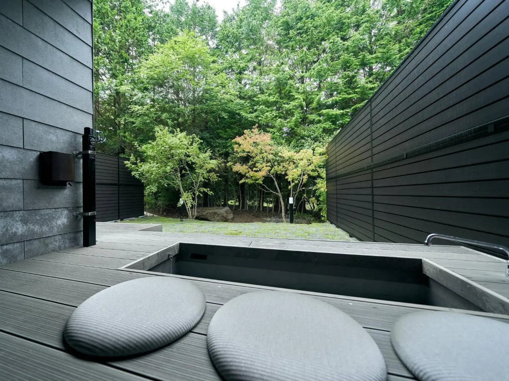 Rakuten STAY VILLA Hakone Sengokuhara North Wing 104 BBQ Terrace with Massage Chair capacity of 10 persons