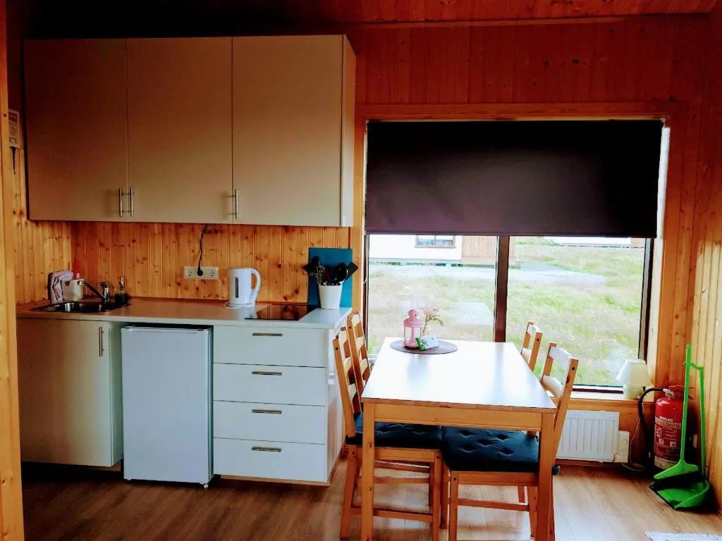 Hekla Cabin 3 Volcano and Glacier View