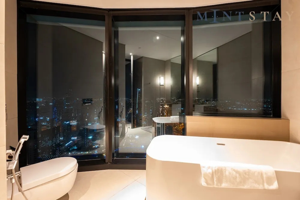 Modern 4BR M w Beach Access at Address JBR