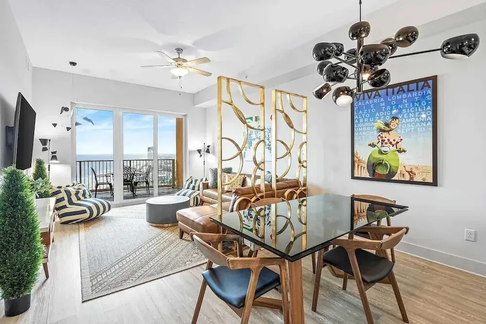 Salt and Shore Escape Sleeps 7