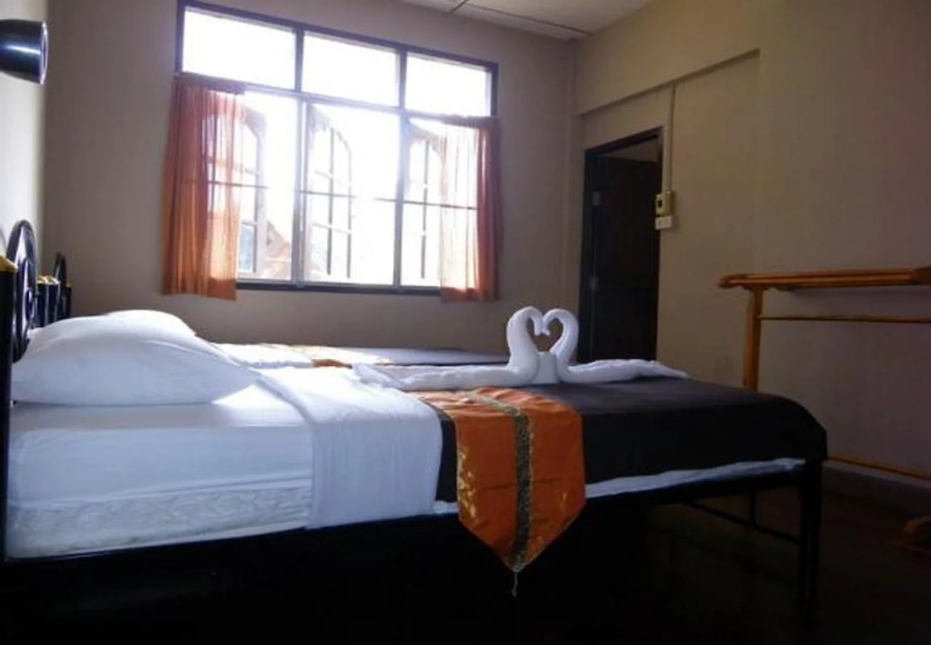 Nan Guesthouse