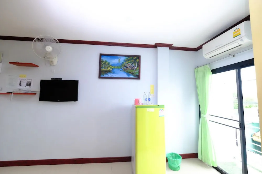 Kanjana Hotel