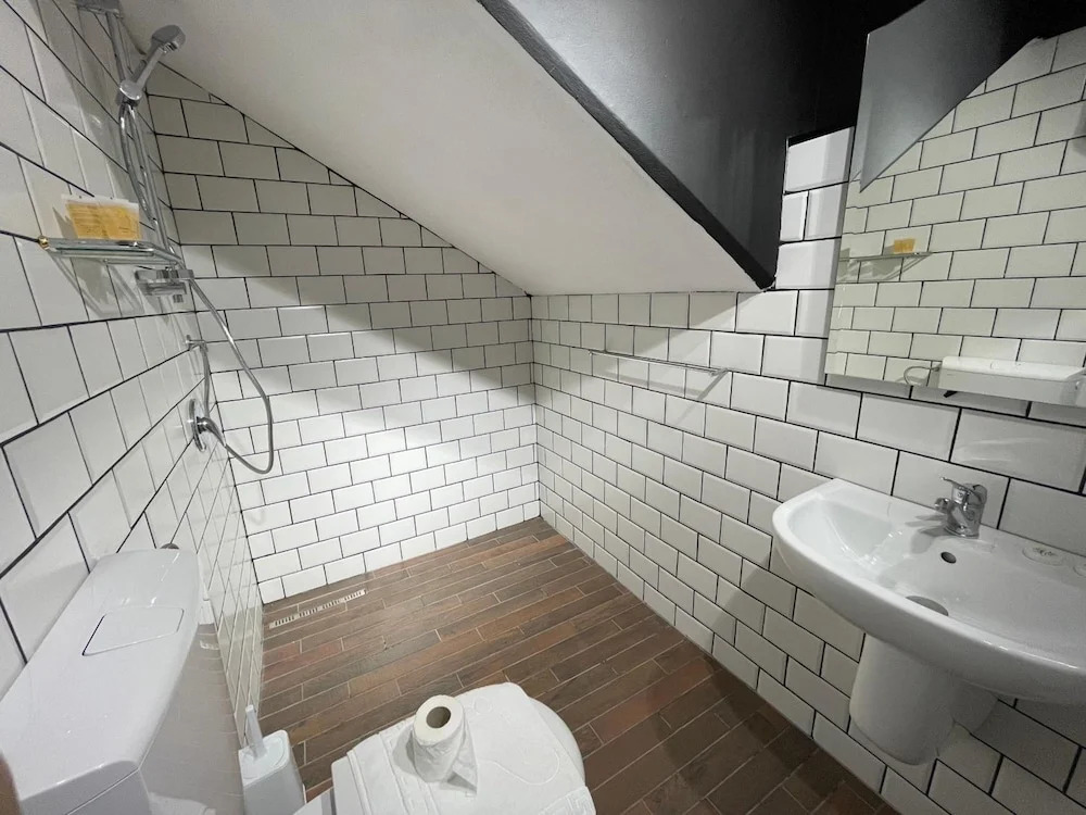 Bobi Hotel