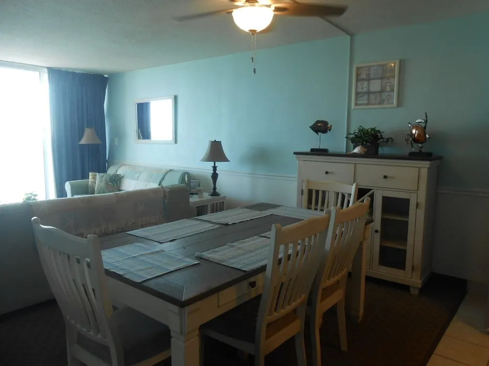 0708 Waters Edge Resort 1 Bedroom Condo