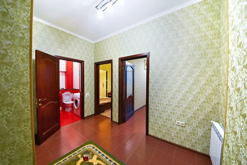 Royal Tower Apartment