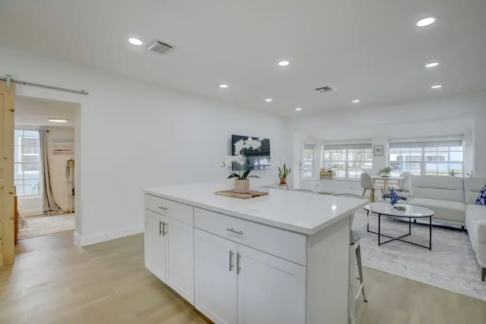 Madrina's Cozy 3BR-1BA Spacious Backyard