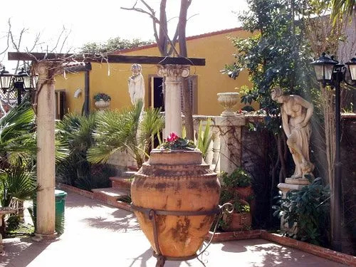 SantAntonio Garden Rooms Apartments
