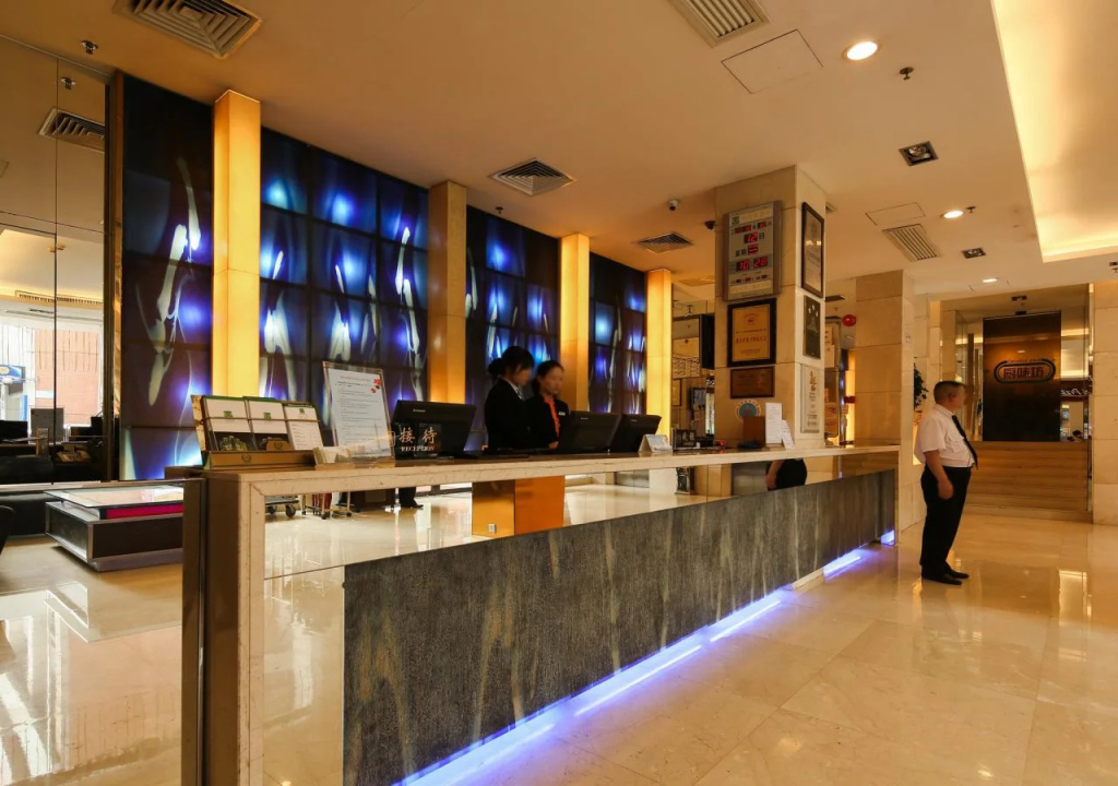 St.Martin Hotel