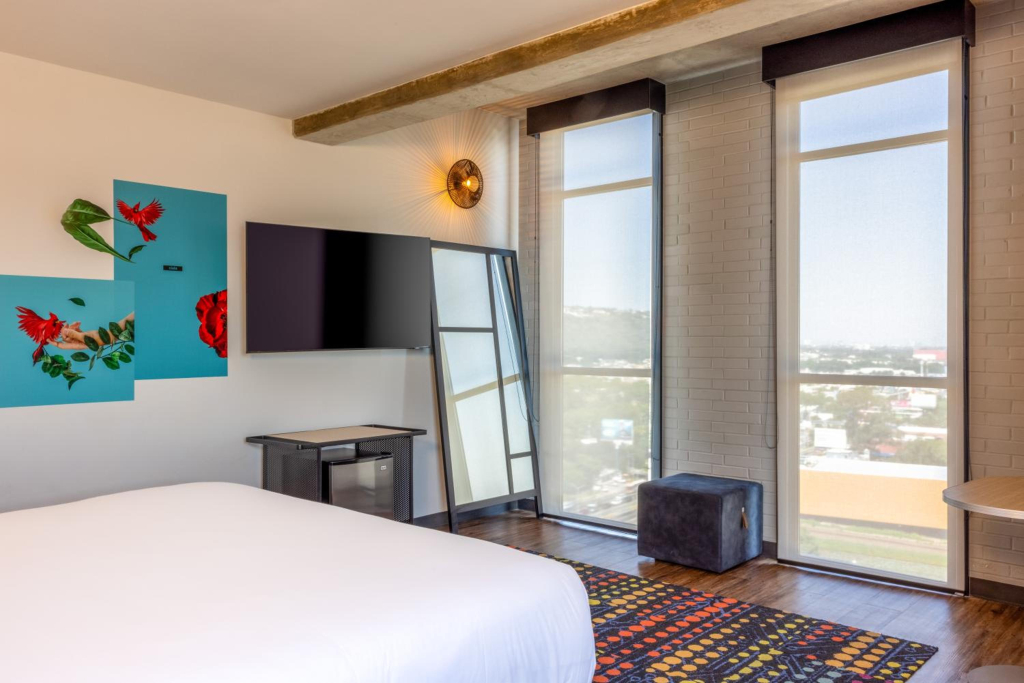Aloft by Marriott Guadalajara Sur