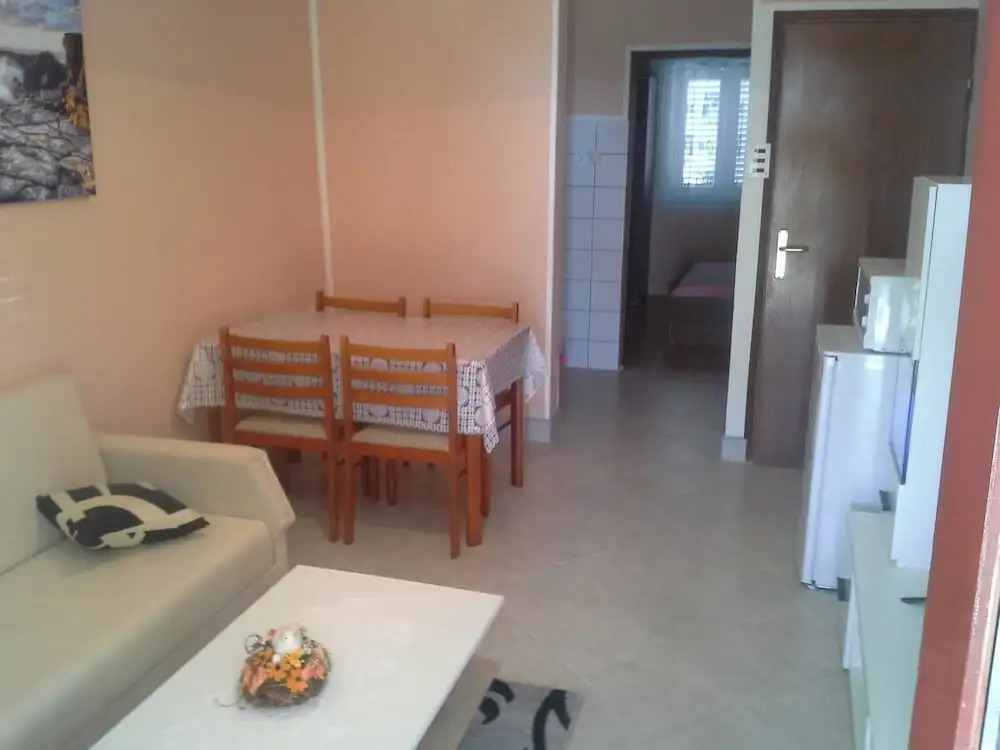 Apartments Baretić