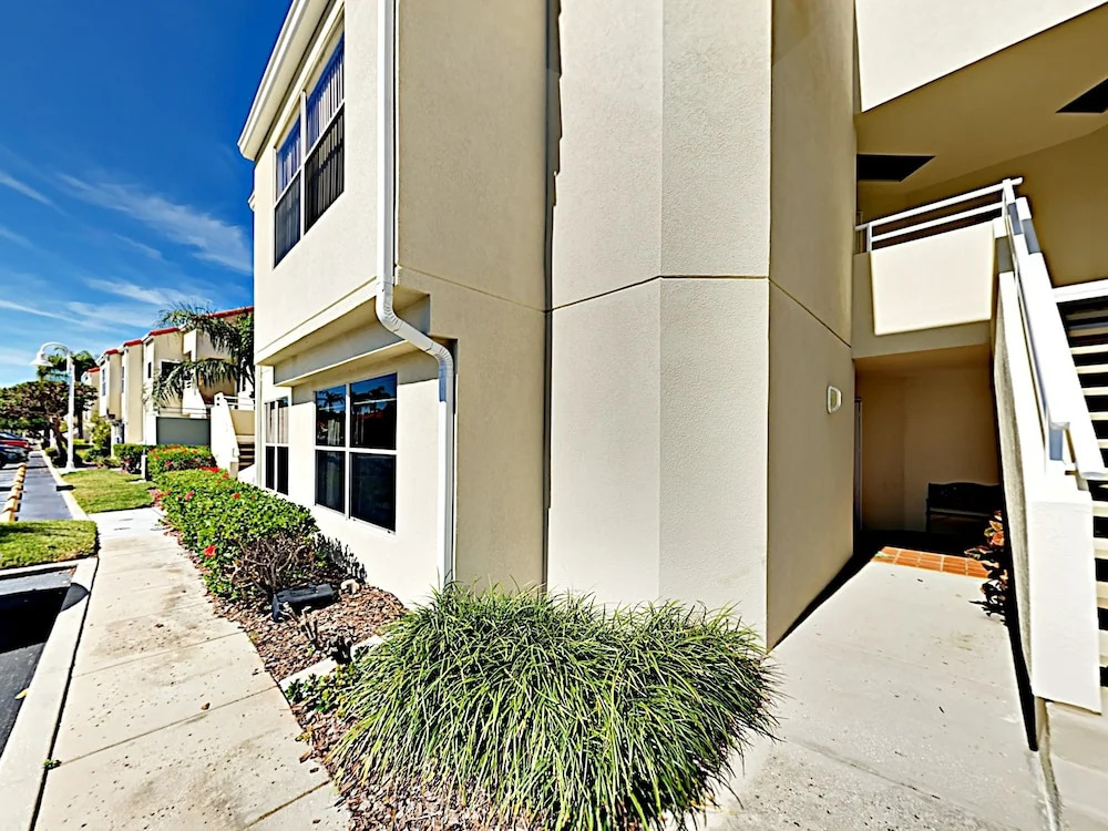 Bahia del Mar Condo Unit 128 2 Bedrooms 2 Bathrooms Condo