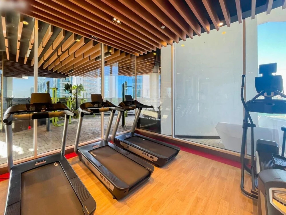 Chic 3BR Apt Near Dubai Mall