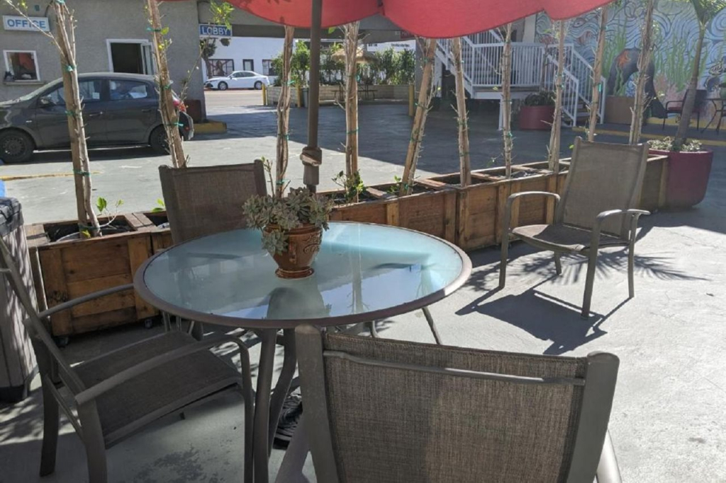 Ramada by Wyndham Redondo Beach