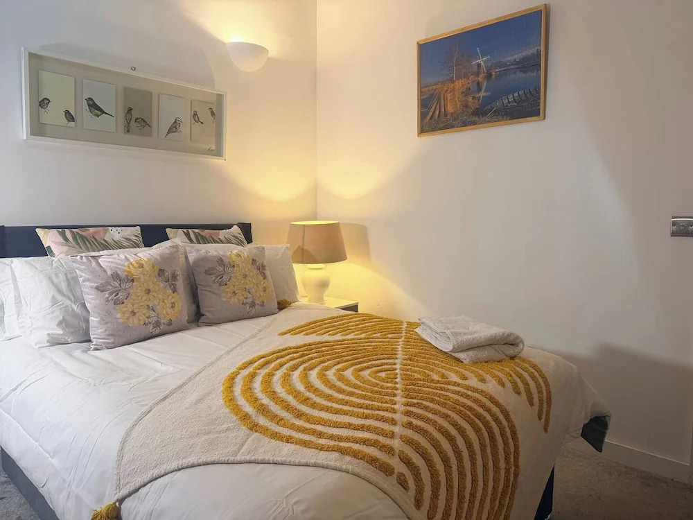Winter Stays, Pool, Wi-fi, Parking, 3double Beds