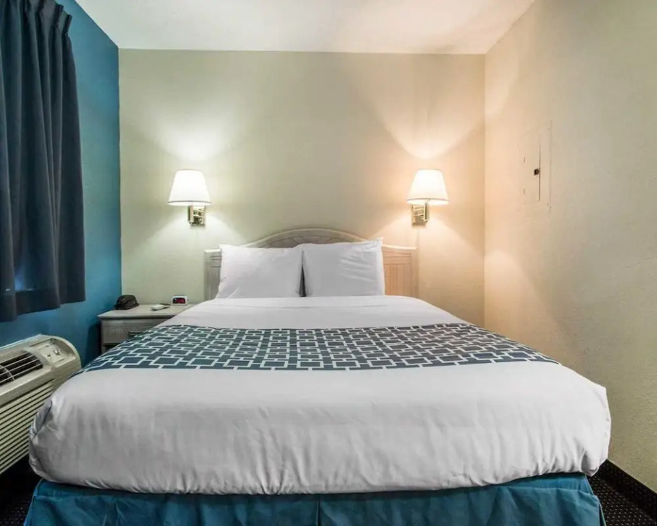 Suburban Extended Stay Hilton Head