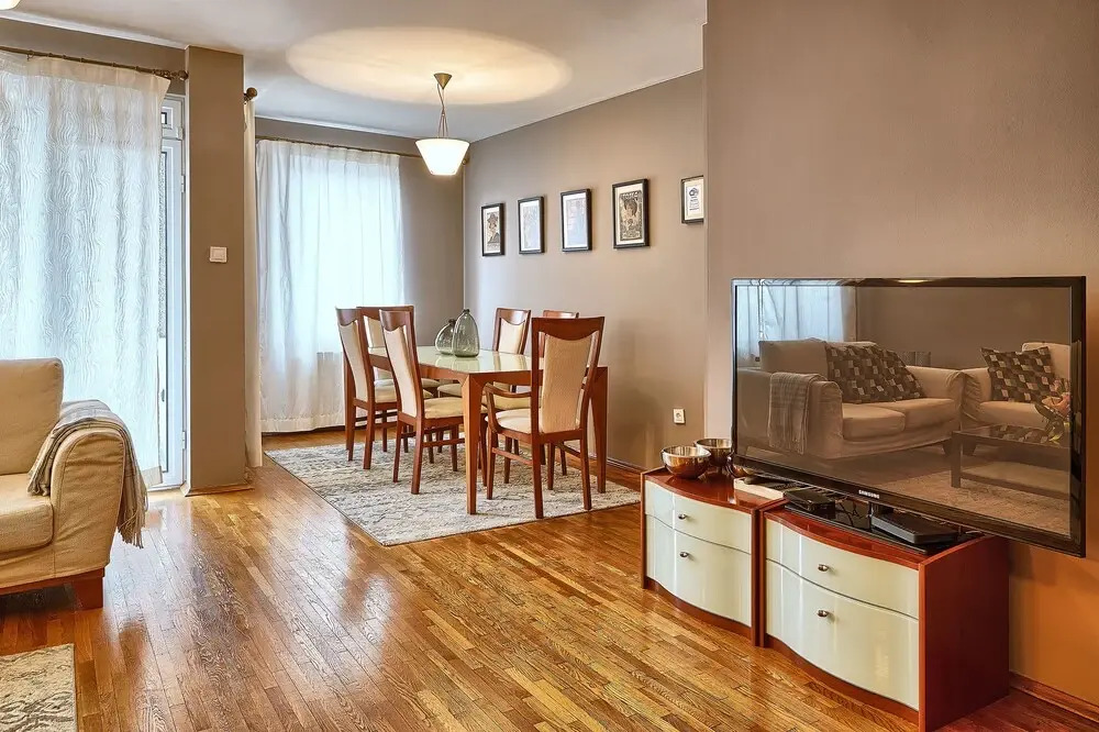 Baratero City Corner II Apartment