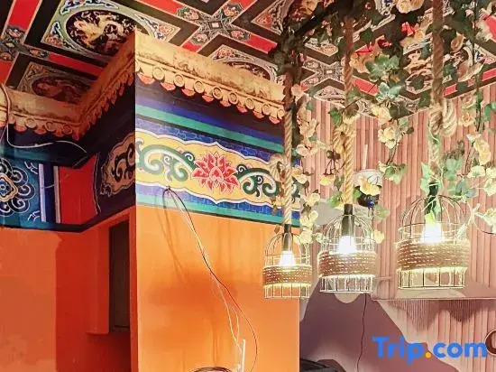 Yinuo Hostel (The Bund & Yu Garden Branch)