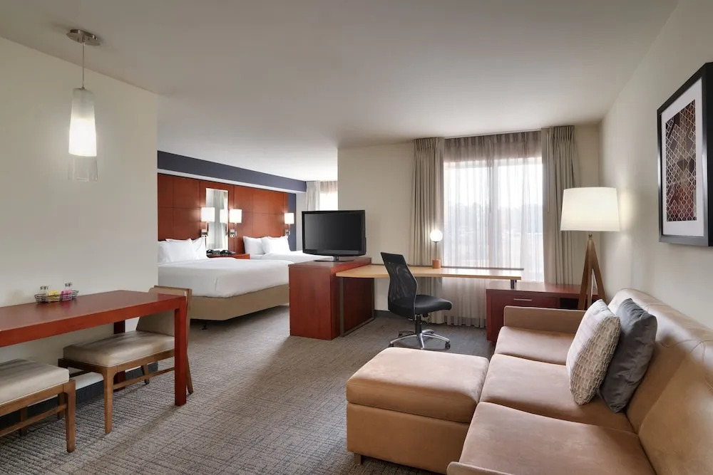 Отель Residence Inn by Marriott Greenville