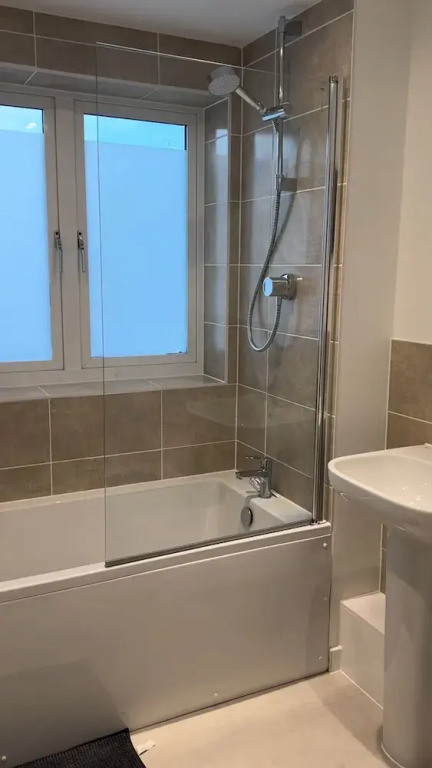 Cozy City Apartment in Rainham