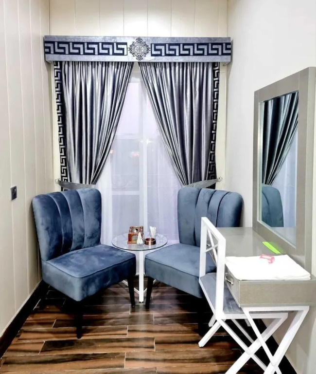 Hotel Grand Pakeeza