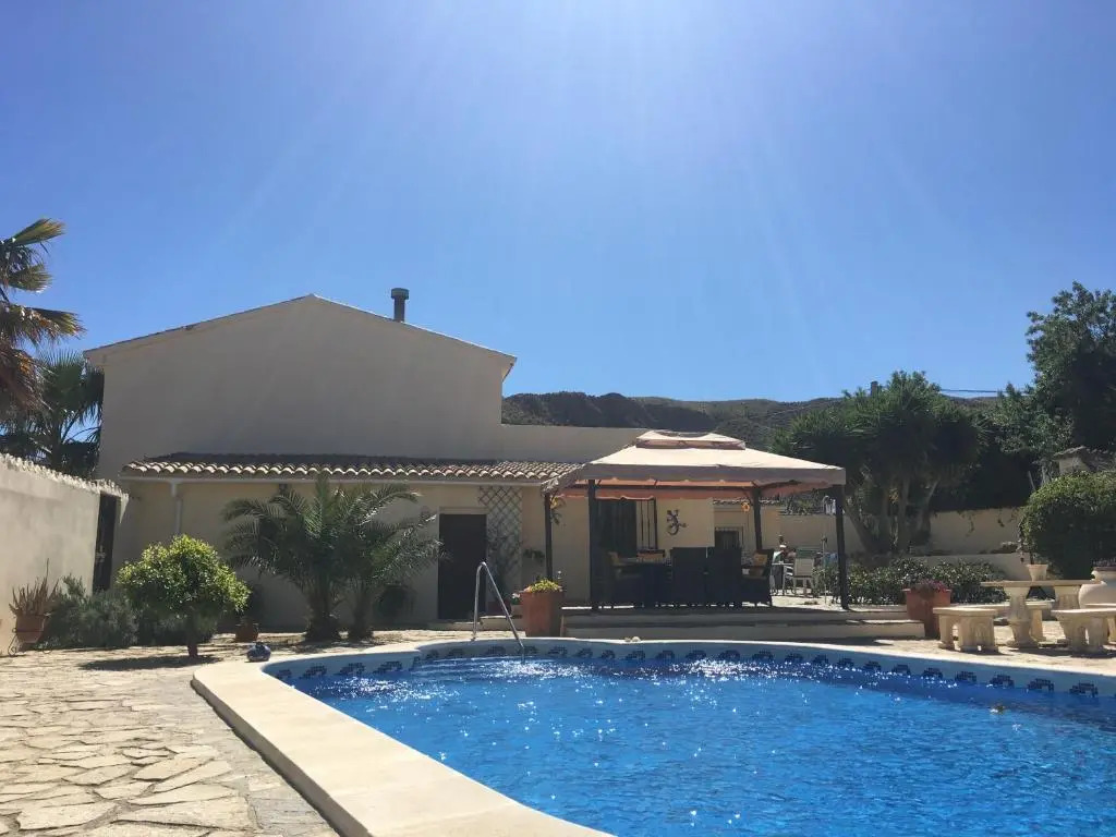 Cortijo Esquina B&B Guesthouse