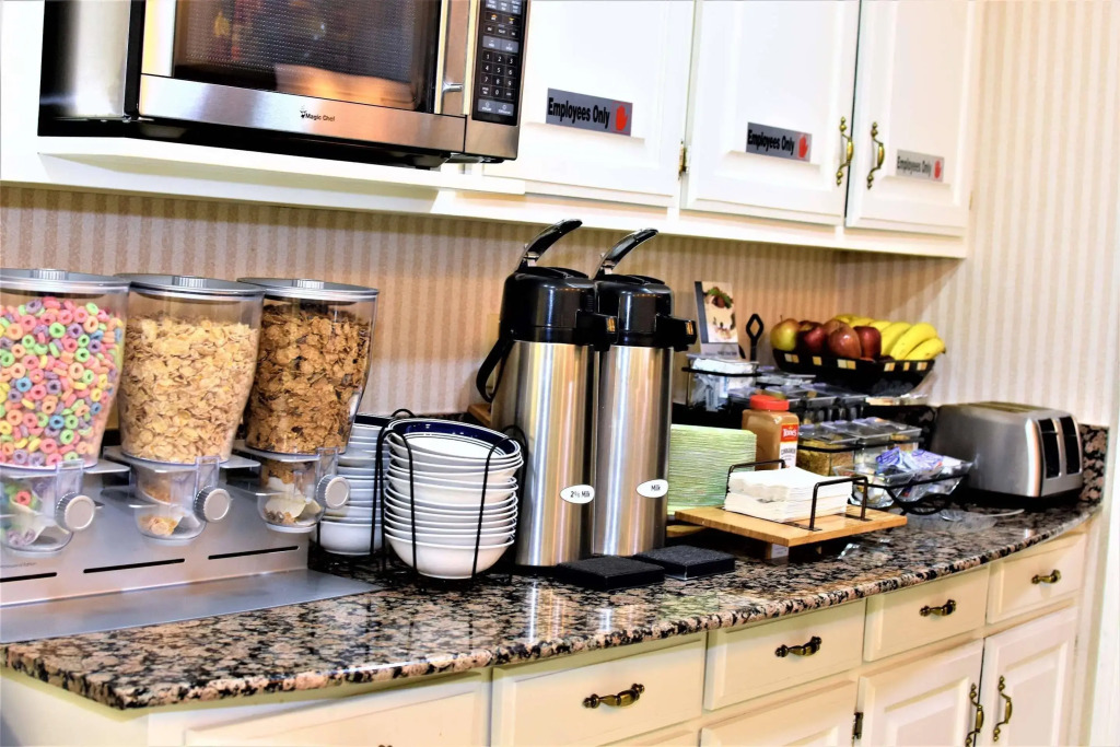 Best Western Spring Hill Inn & Suites