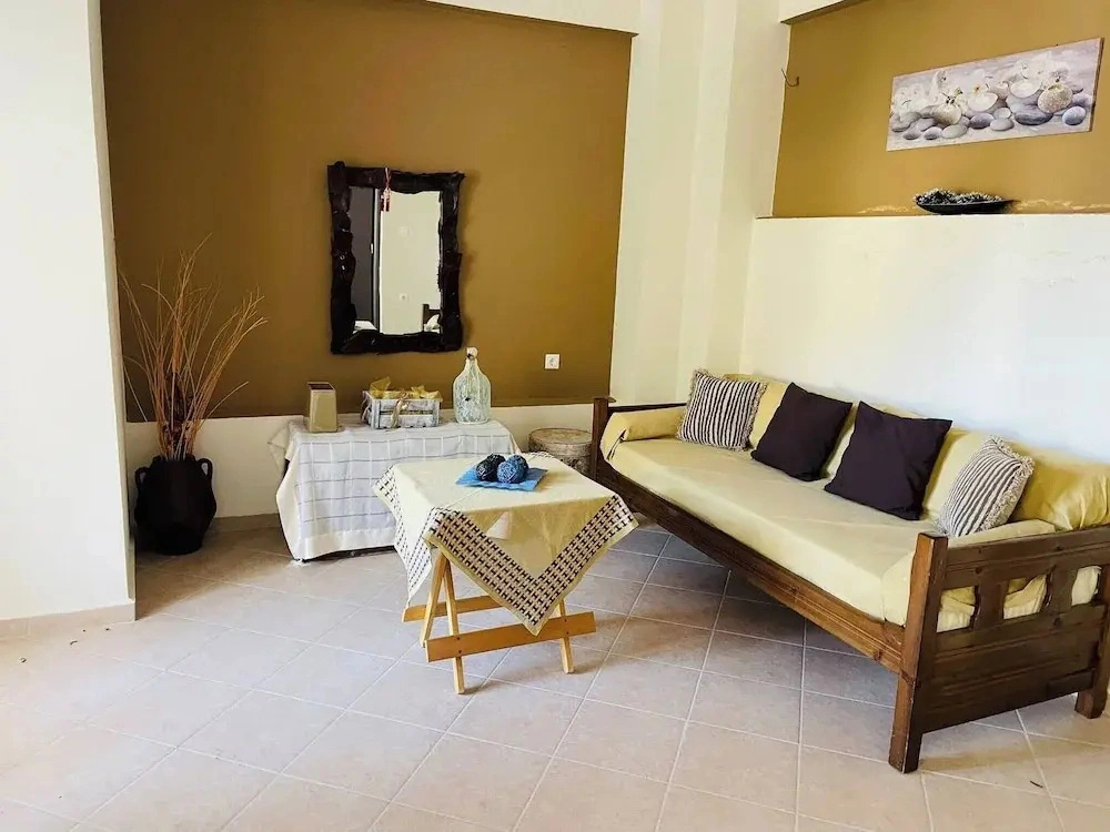 La Casa - Cozy House, 5min Drive To Beach