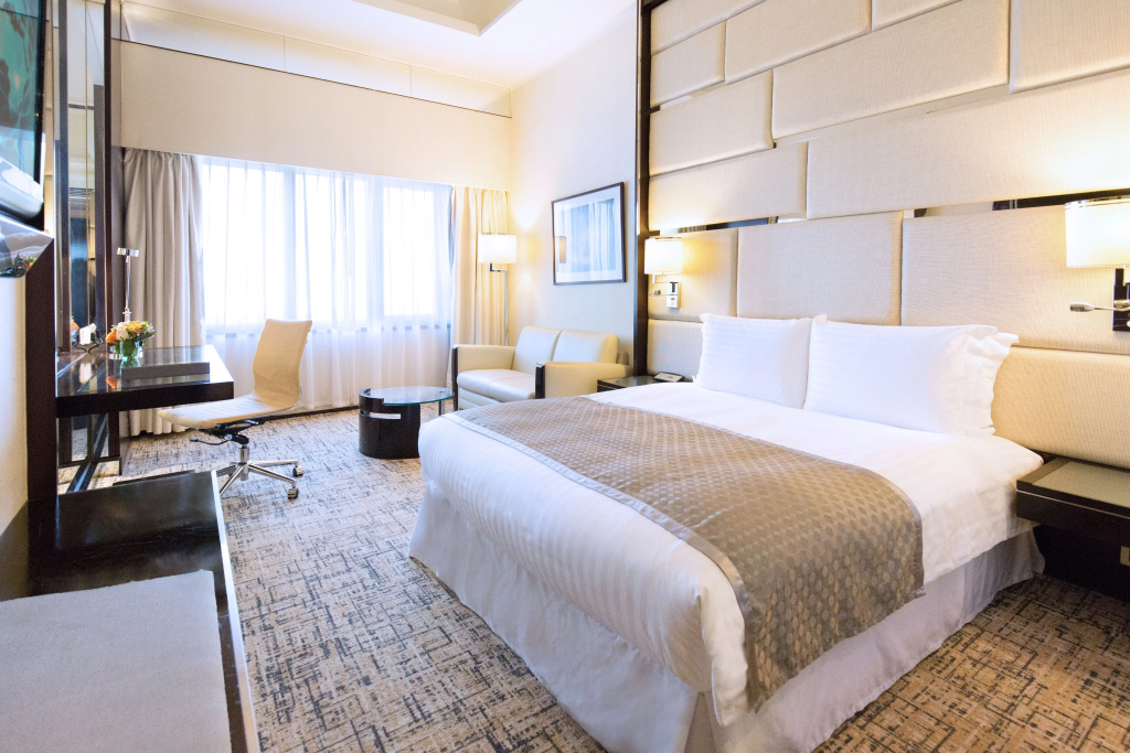 Regal Airport Hotel