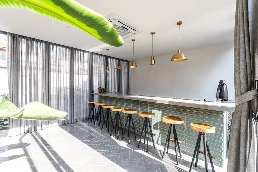 Tien Terrace Macalister
