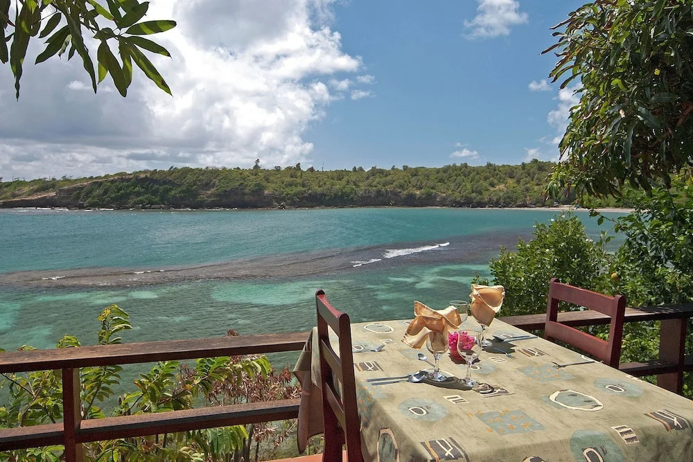 Two Bays Beach Villa, Apartment, and Studios