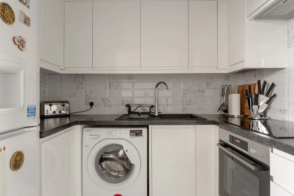 2 Bedroom Kilburn Flat