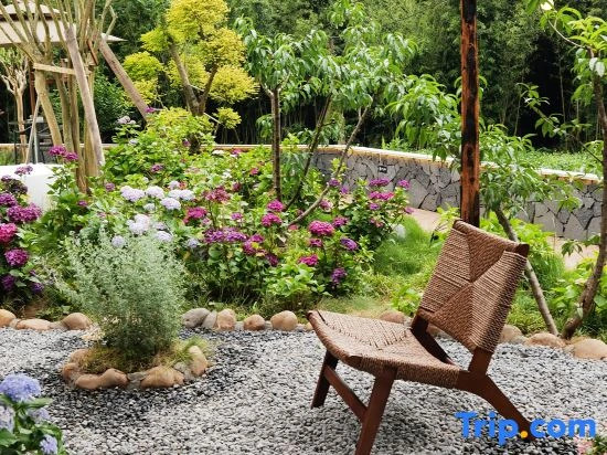 Green Crossing Homestay