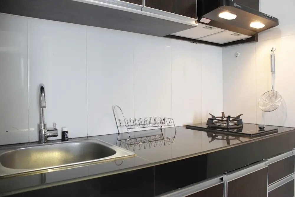 Comfortable & Gorgeous 2BR at Gateway Pasteur Apartment