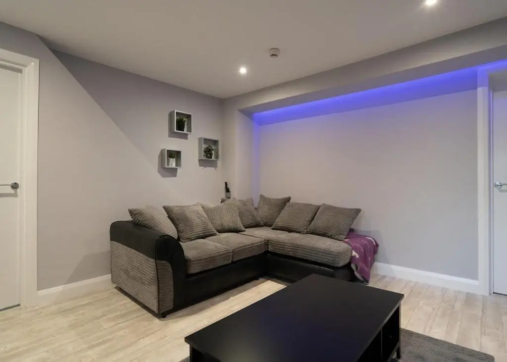 Indigo Apartment - McAfee Holiday Lettings