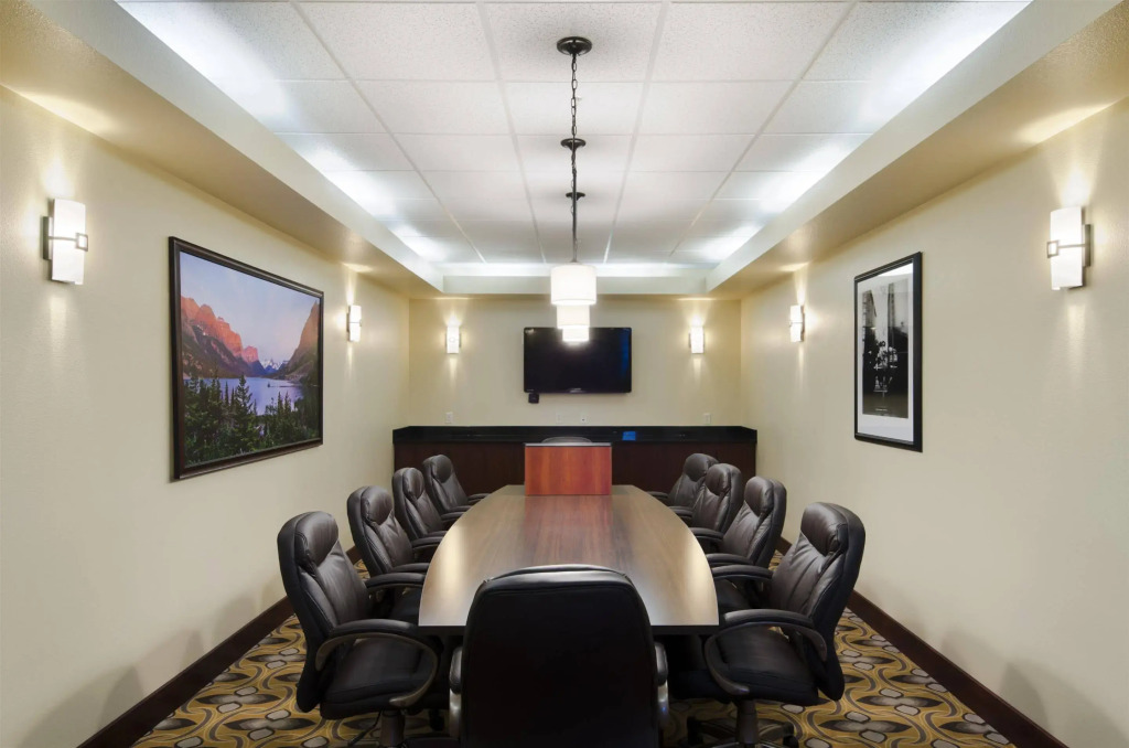 Best Western Shelby Inn & Suites