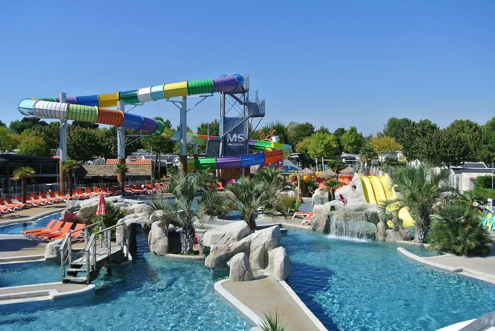 Camping Club Les Brunelles 5*